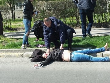 Accident rutier GRAV pe Tomis: tânără inconştientă pe asfalt!